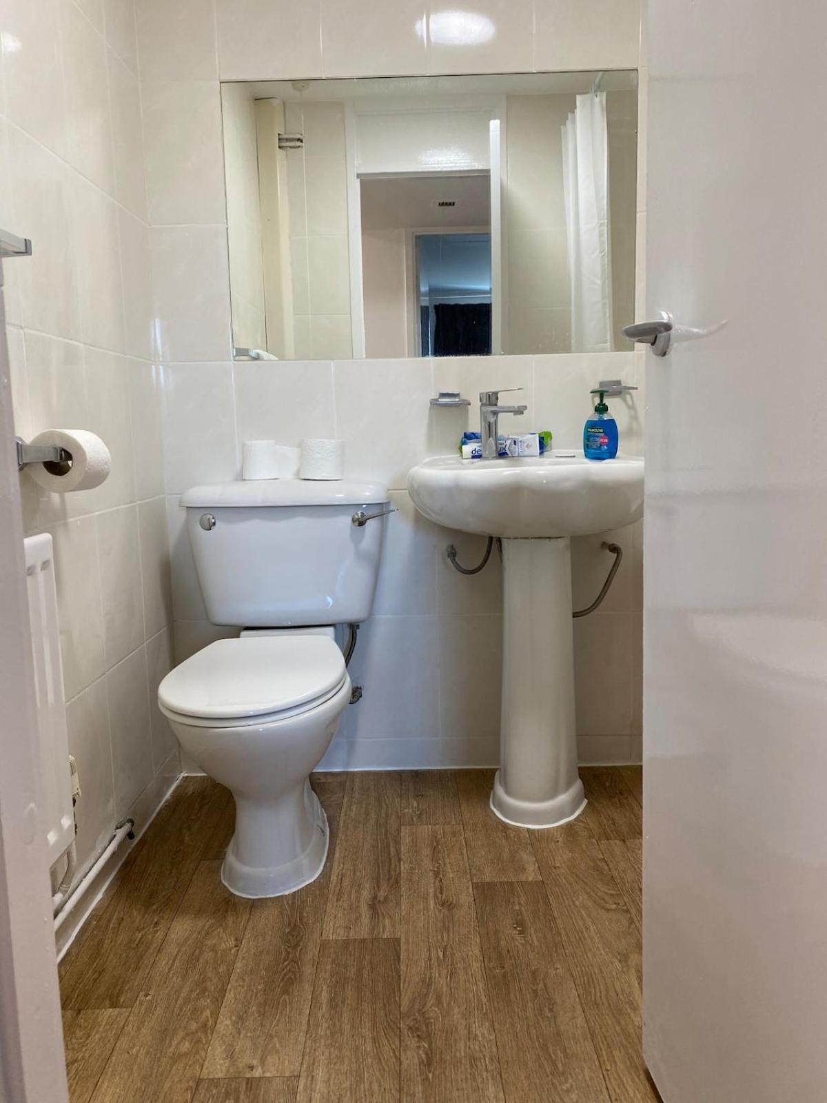 Premium 1 Bedroom *